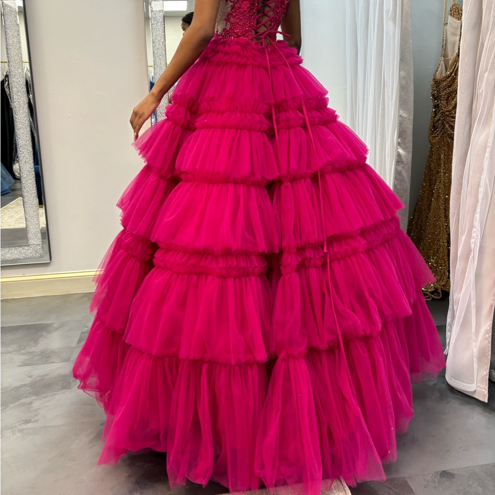 Stunning Magenta corset back ball gown Prom dress!!!!!
